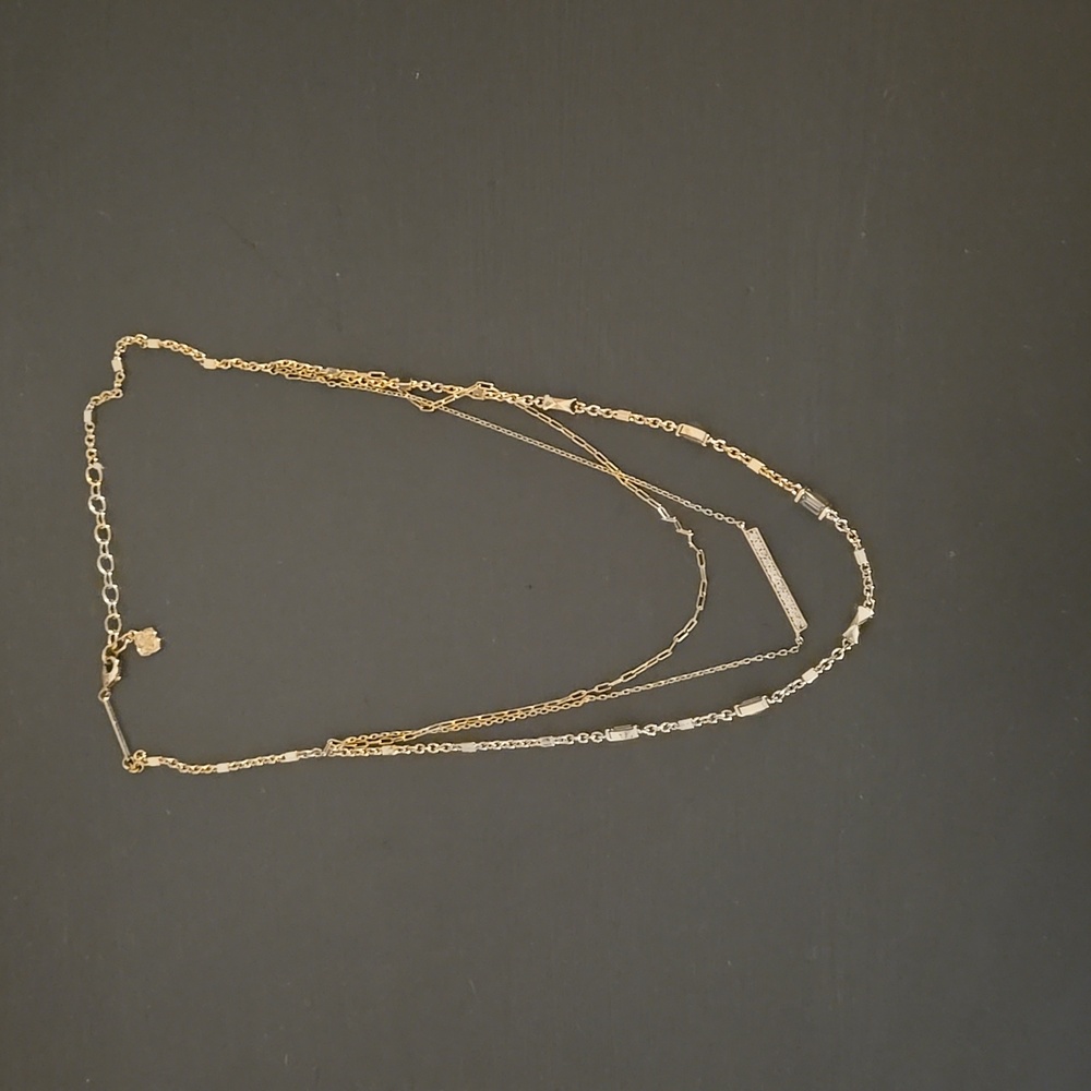 Kendra Scort Layed Necklace